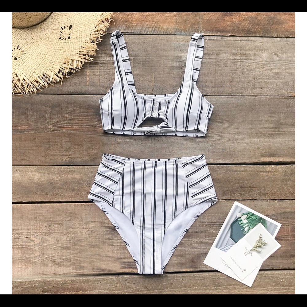•LAST 1! NWT Striped High Waisted Bikini • - Picture 3 of 8